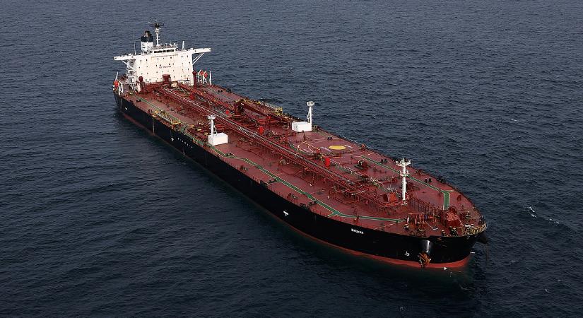 Horvát-magyar sakkjátszma a tengeren: félmillió tonna orosz olaj a tét