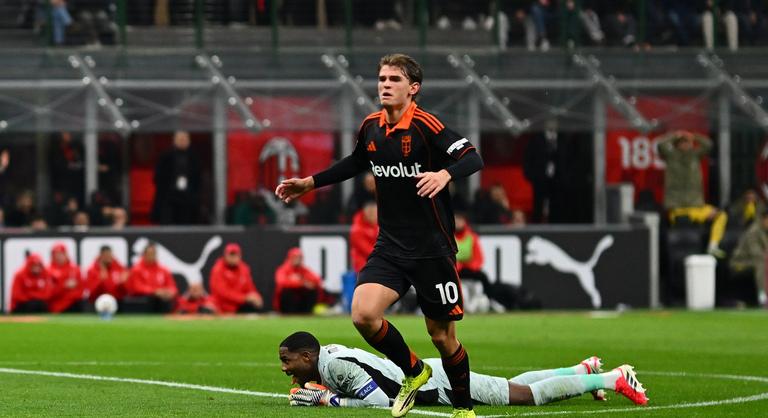 Nem fért bele a bődületes kapushiba a Milannak a tartományi derbin – videó!