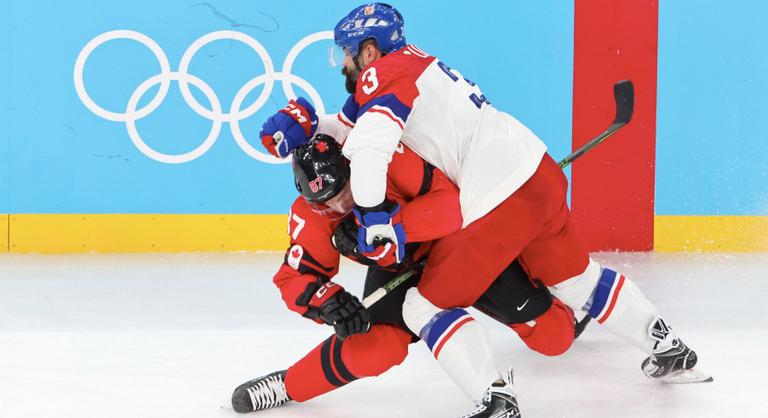 Nagy csapás érte az olimpiai favoritot, Kanada a sztár állapotáért izgul