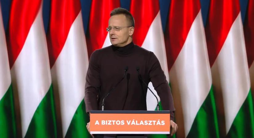 Szijjártó Péter elárulta: ekkor érkezhet újra orosz olaj Magyarországra