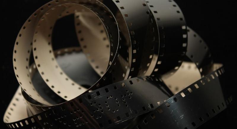 Egymás után kapkodnak a 80 Dühös újságíróért a filmfesztiválok