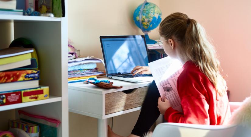 Pedagógus vallott erről a titkos nyelvtanuló módszerről: rendkívül hatásos, a Duolingonál is jobb!