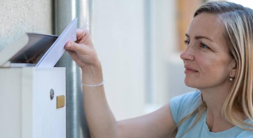 Péntekig szinte minden magyar háztartásba megérkezik ez a levél: ez vele a teendő