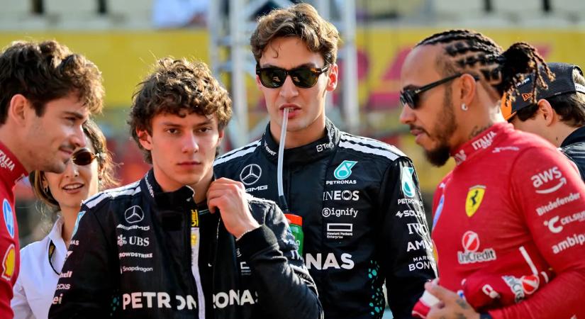 Russell élő adásban égette Hamiltont? A Kim Kardashiannal kapcsolatos kérdéstől megfagyott a levegő