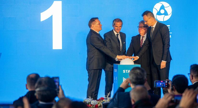 Megtették az első kapavágást a Paks II-n, de az ünnepi pillanat gyorsan elmúlt