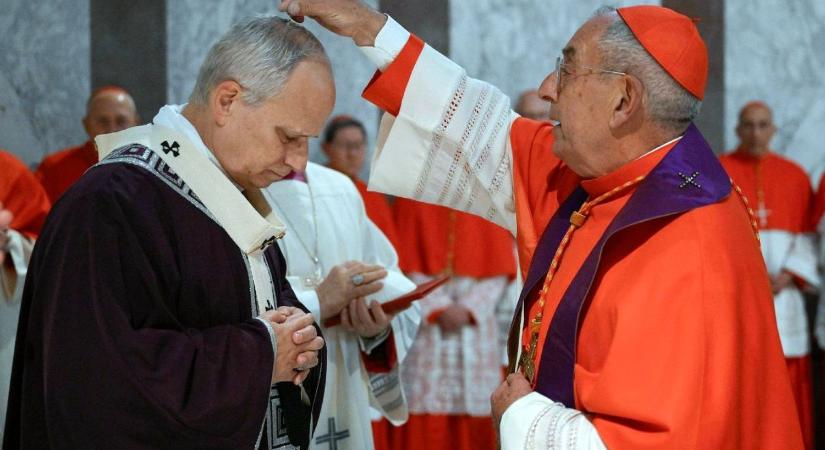 Ne maradjunk a világ hamvai között, hanem térjünk meg és építsük újjá magunkat – mondta a Szentatya hamvazószerdán