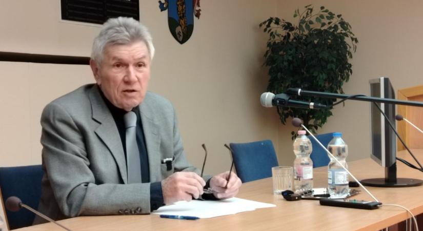 Takarékosabb gazdálkodást és a bevételek növelését tervezik Ajkán