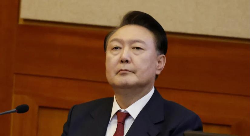 Nem jogerősen életfogytiglani börtönre ítélték a volt dél-koreai elnököt