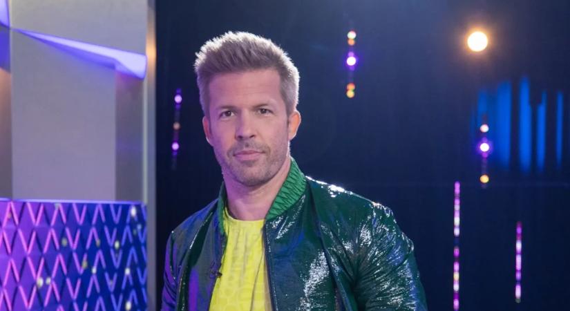 Kész kabaré: így még sosem láttad Sebestyén Balázst!