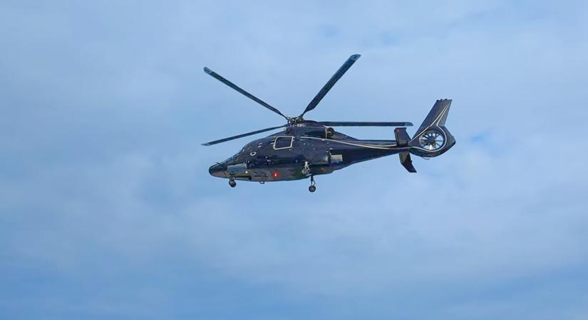 Lázár batidai kastélyához is elrepült a Szeged felett köröző méregdrága helikopter