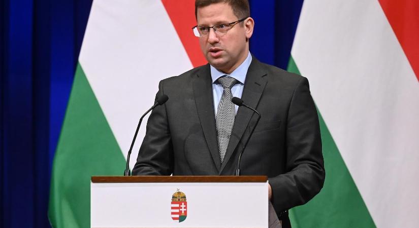 Gulyás Gergely szerint az ukránok a Tisza Párttal összefogva meg akarják buktatni az Orbán-kormányt