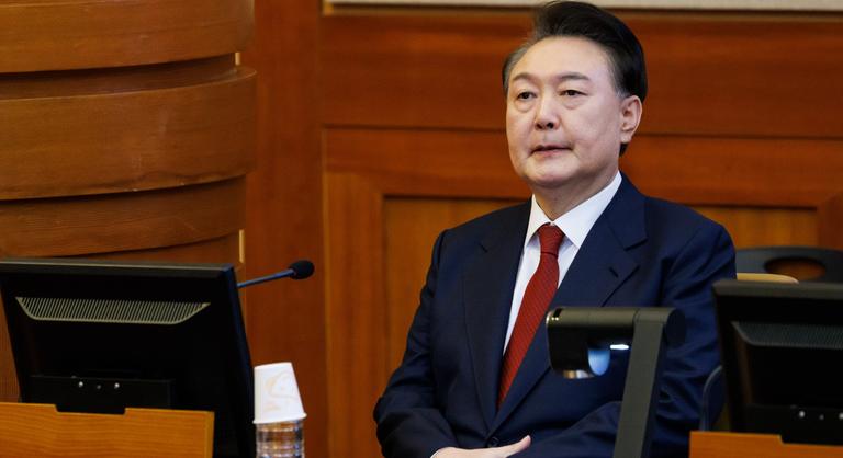 Életfogytiglani börtönbüntetésre ítélték Dél-Korea korábban szükségállapotot hirdető volt elnökét