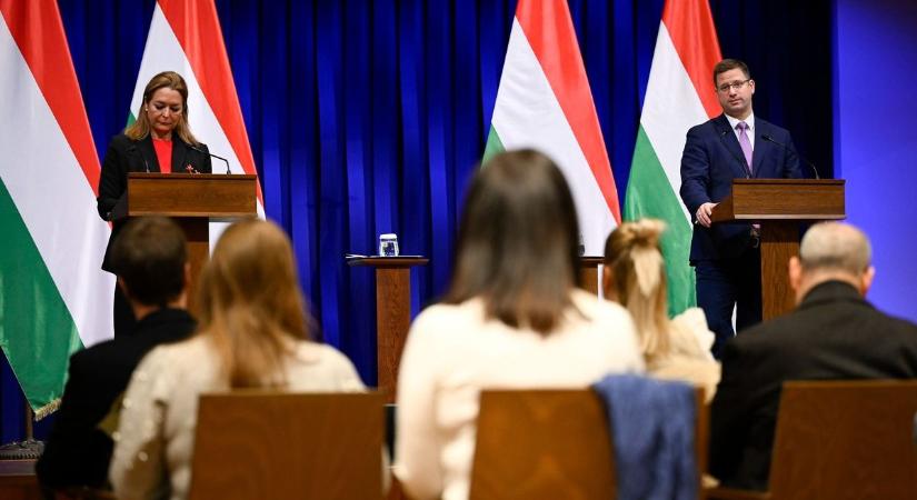 Gulyás Gergely: a Tisza Párt vezetése összejátszik Ukrajnával (élő)