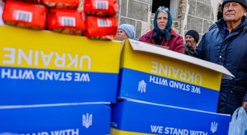 Több ezer dollárnyi humanitárius segélyt sikkasztottak el Ukrajnában