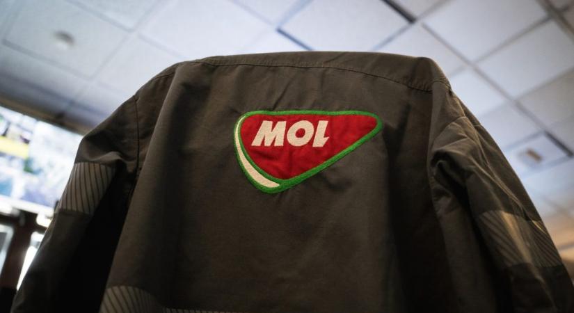 Politikai boszorkányüldözés kezdődött a Mol profitja miatt