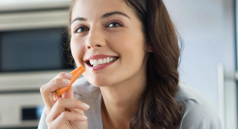 Állandóan nassolnál? Ezeket edd, ha nem akarsz extra kilókat felszedni