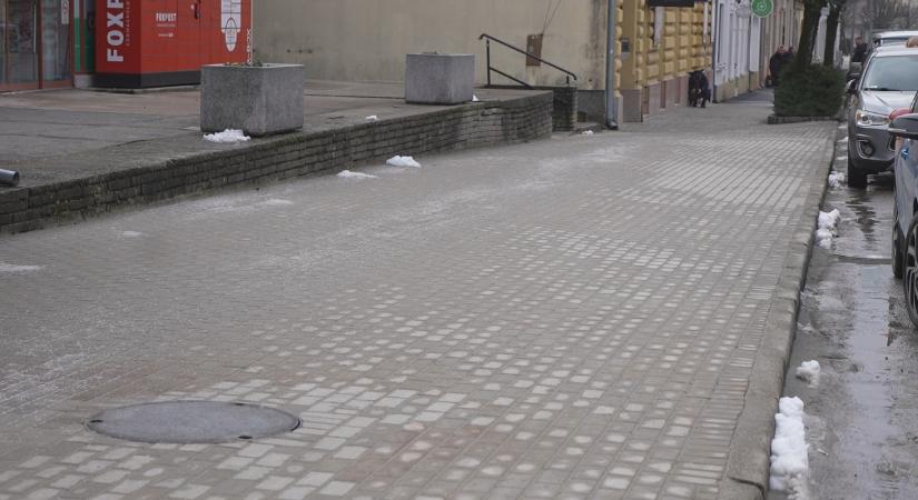Megújult a járdaszakasz
