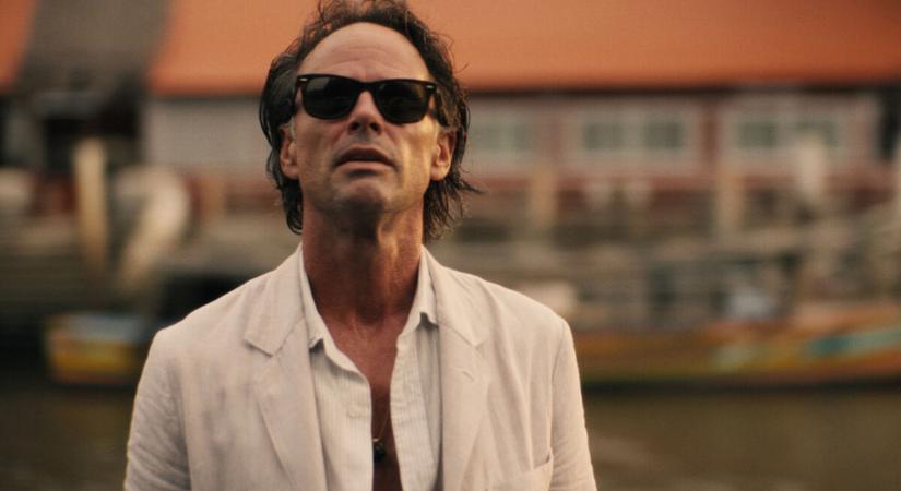 A Fallout sztárja Madridban pihen – aztán jön a John Wick-módra elszabaduló vérfürdő