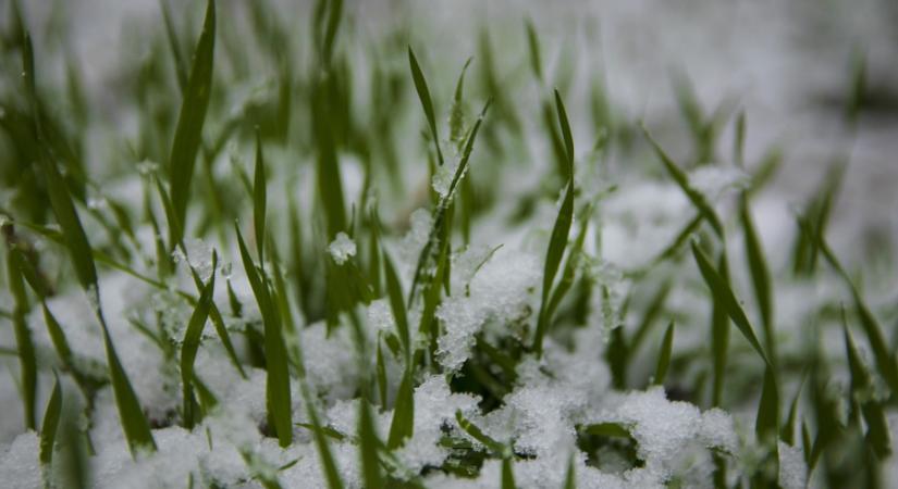 Térképen mutatjuk hol ered el az eső, majd váltja a havazás, óráról órára