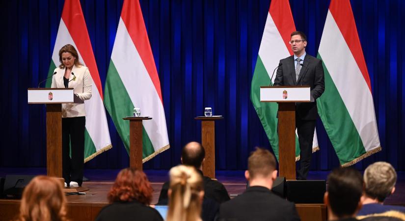 Gulyás Gergely szerint Donald Trump nélkül is lendületes a Fidesz kampánya, ezért az amerikai elnöknek nem kell idejönnie