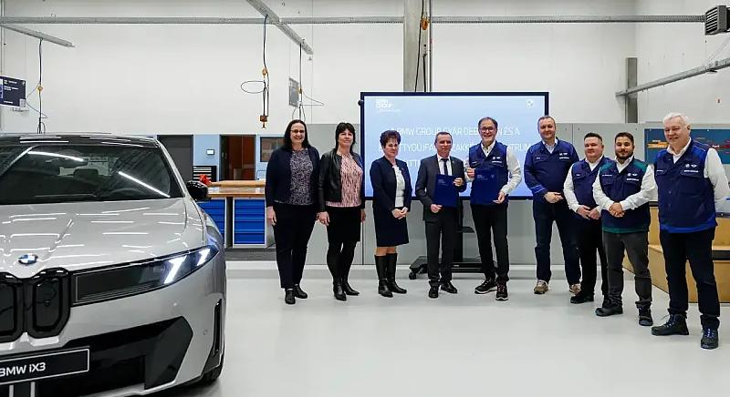 Új iskolákkal bővül a BMW debreceni duális képzési programja