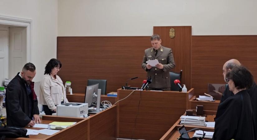 Debrecenben folytatódott a rabokat csilipaprikával kínzó orvos és társai ügye