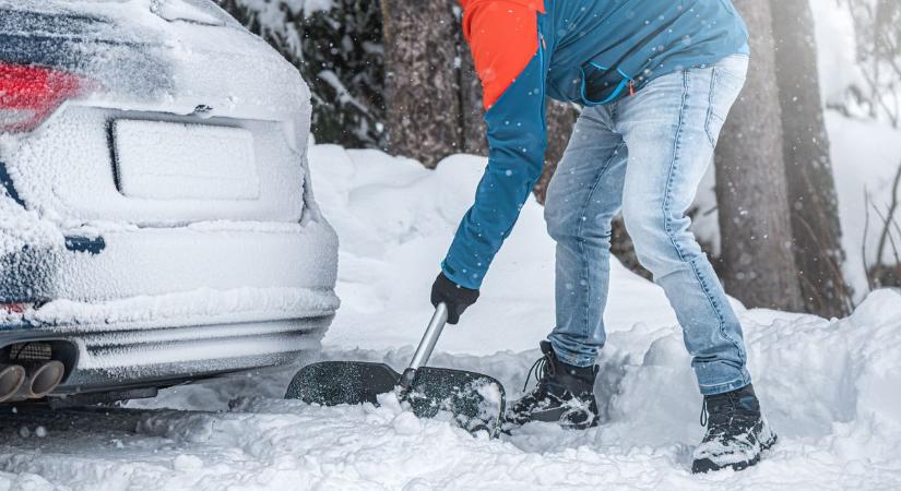 Emelték a riasztás szintjét: hófúvásra is fel kell készülnünk a Kisalföldön - Íme az előrejelzés