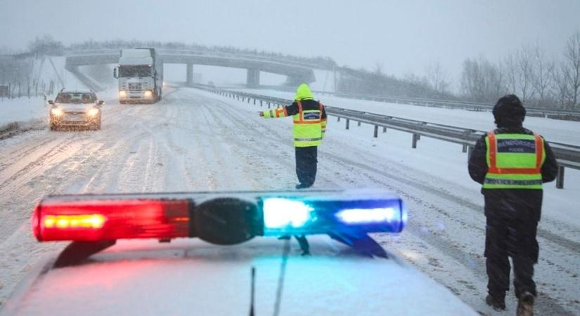 Ítéletidő, hótorlaszokat emel a brutális havazás – a tél eddigi legdurvább hóesése érkezik