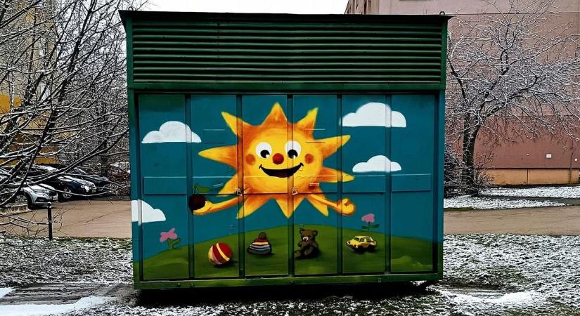 A Béke városrészben ismét életre keltek a graffitik, az alkotó további meglepetéseket ígér