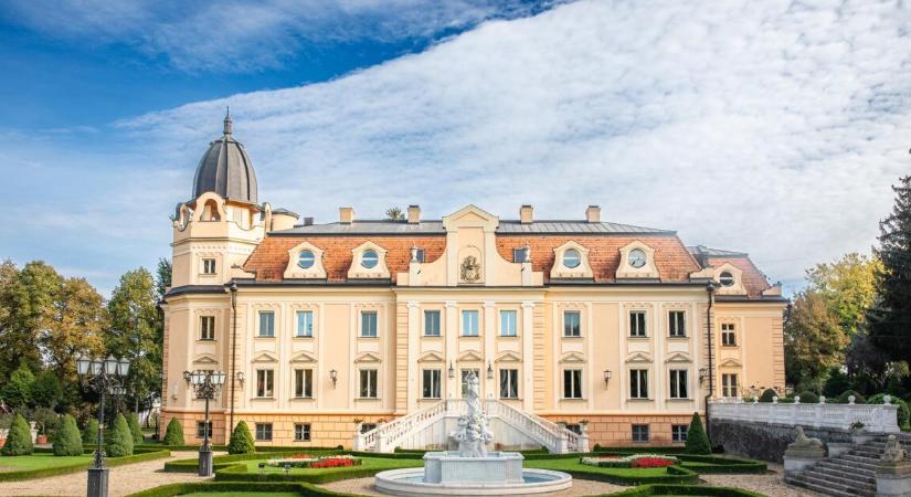 Ha kastélyra fáj a foga, jó, ha van legalább 300 millió forintja