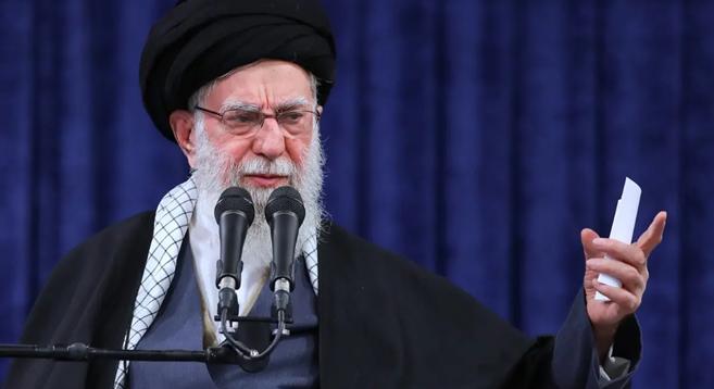 „Trump egy idióta!” – a geopolitikai játszmák árnyékában ismét feszül a közel-keleti térség