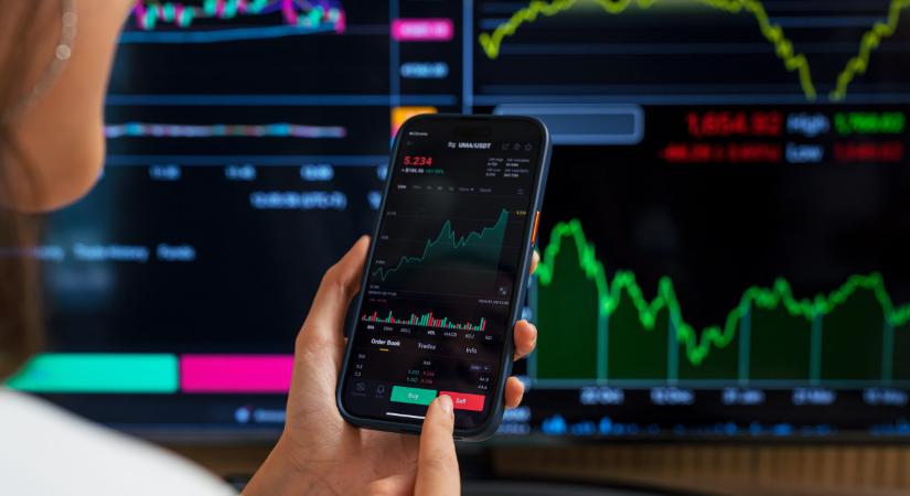 Bővülés a Richternél és a Masterplastnál