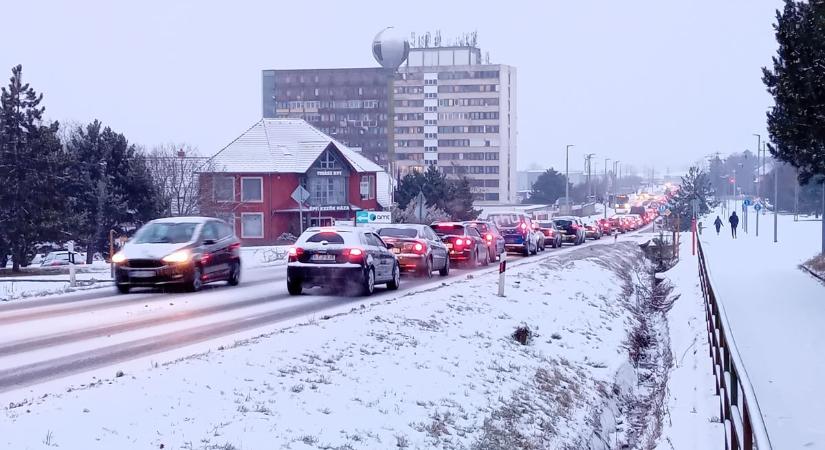 Erre jobb felkészülni: mediterrán ciklon hozhat 20 cm-t meghaladó havat és hófúvást