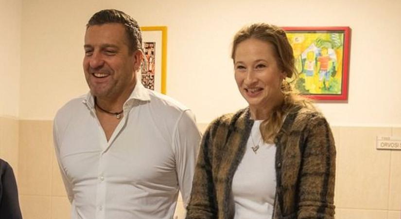 50 éves lett Csányi Sándor, feleségével, Tenki Rékával Debrecenbe jöttek – fotókkal, videóval