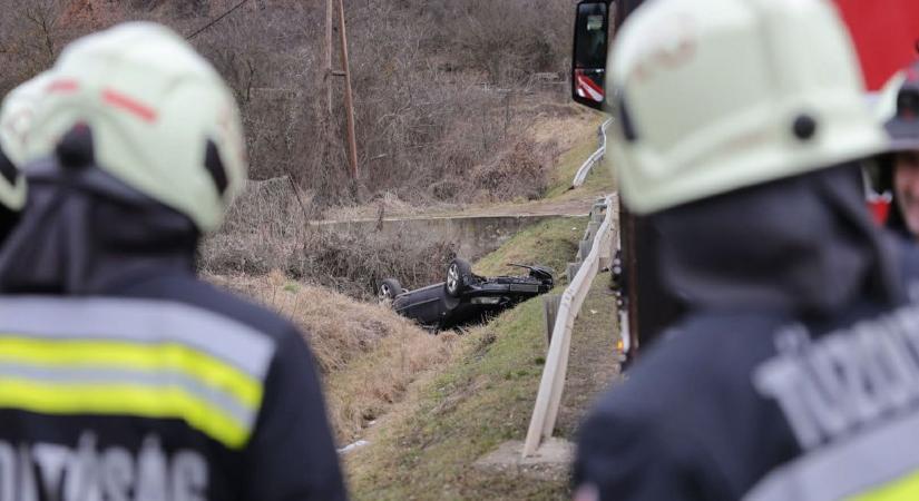 Videón az Eger-Noszvaj közötti baleset helyszíne