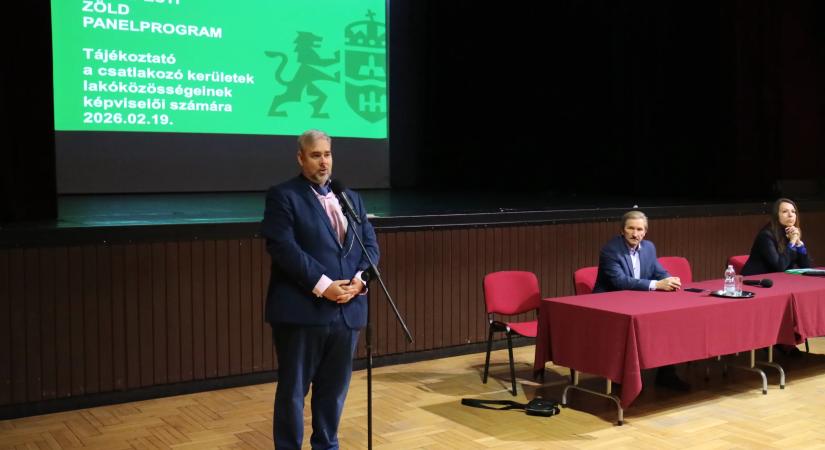 Kiemelt célünk, hogy a kerületi panelállomány meg tudjon újulni – Bemutattuk a Budapesti Zöld Panelprogramot a közös képviselőknek