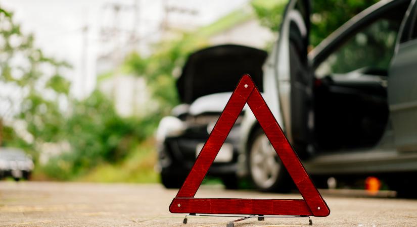 Sok autós nem tudja, mit választhat még a kötelező mellé, pedig hasznosak