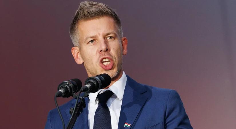 "Magyar Péter egy két lábon járó nemzetbiztonsági kockázat", Zelenszkij mégis őt ültetné a ország élére