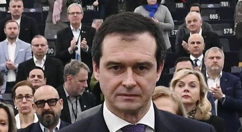 Hajmeresztő kijelentést tett Ukrajna EU-s megbízottja: azt követeli az EU-tól, hogy törölje el a tagállamok vétójogát – Magyarországot külön említette