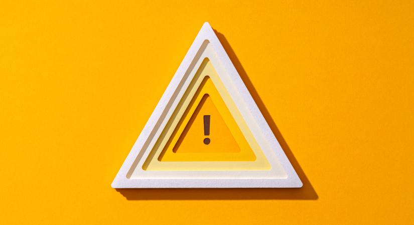 Nagyszabású kiürítés indul a Csörsz utcában: bombát találtak