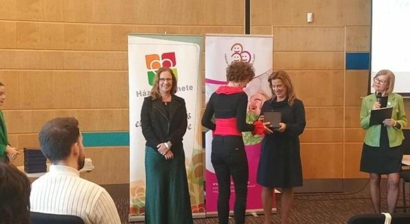 Turi Beáta kapta idén a Steller Mária Védőnői Díjat