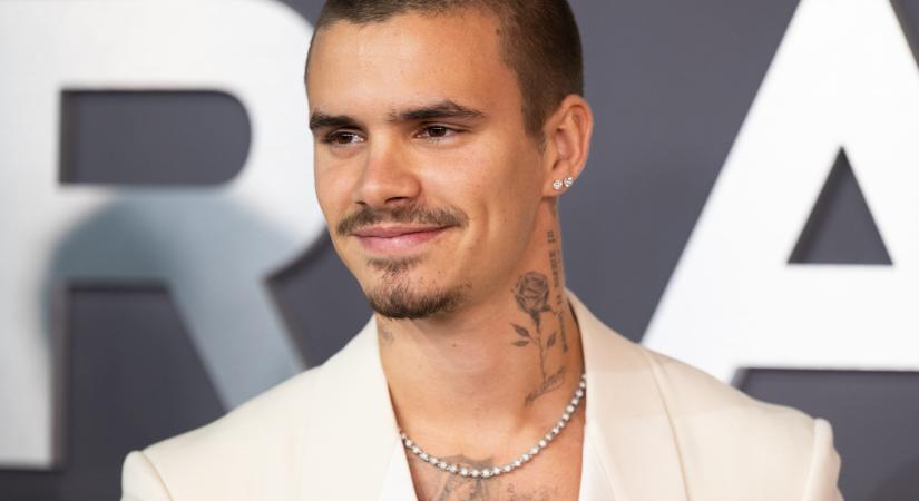 Romeo Beckham is beleállt a családi vitába: nyíltan kritizálta Brooklyn Beckham feleségét