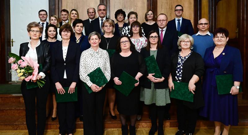 Kitüntették a debreceni klinika kiváló dolgozóit – itt a névsor