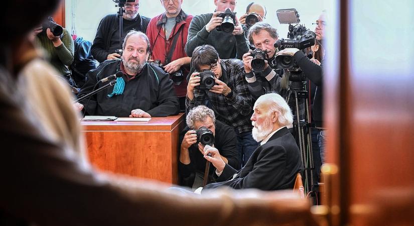 Kikapcsolták az áramot Iványi Gáborék parókiáján és templomában