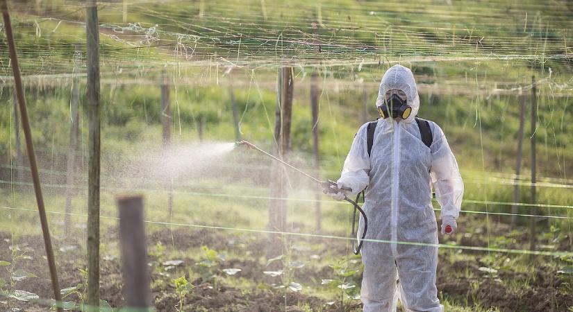 Trump nem szívbajos: belement, hogy több rákkeltő gyomirtó szert használjanak a hazájában