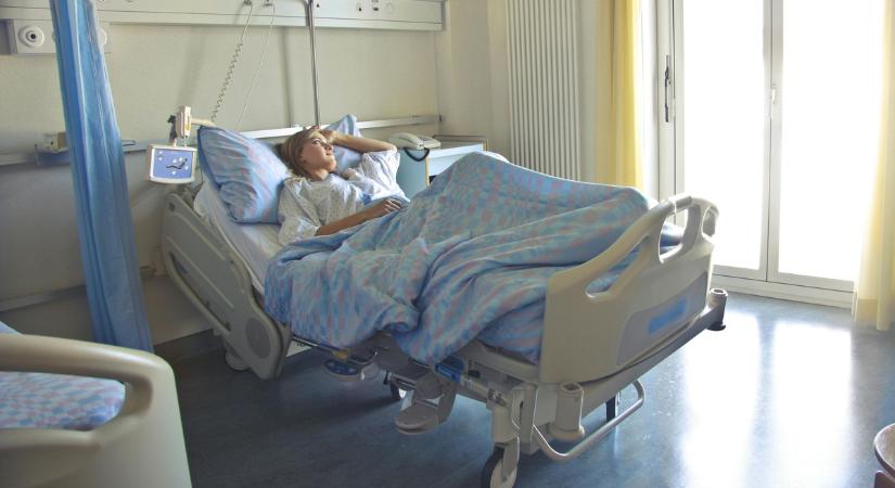 Tragédia: Ugyanazon a napon diagnosztizáltak rákot az anyánál és lányánál, de csak az egyikük élte túl