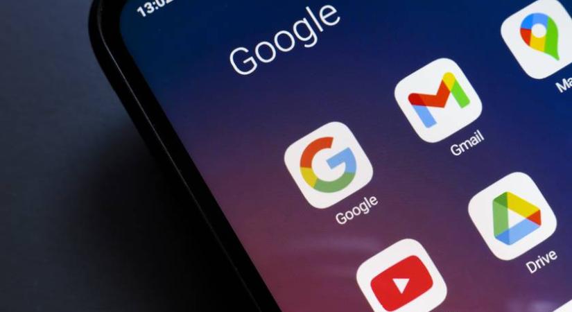 Komoly korlátozást vezet be a Google: fontos funkciók tűnhetnek el a népszerű alkalmazásból