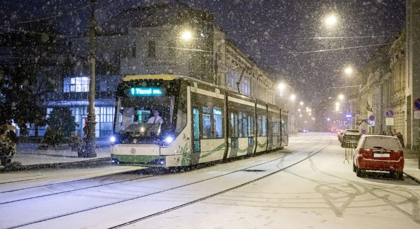 Kiderült: ennyi hó eshet Miskolcon és Borsodban a következő órákban - videó
