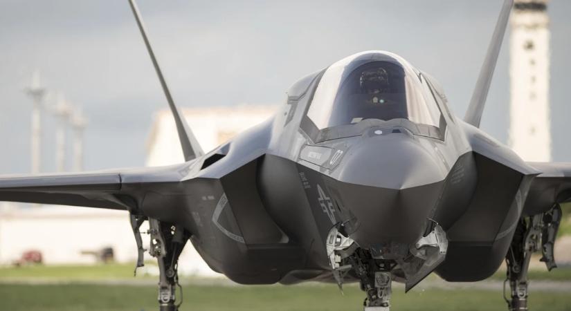 Párizs háta mögött köthet szerződést F-35-ös vadászgépek beszerzésére Berlin