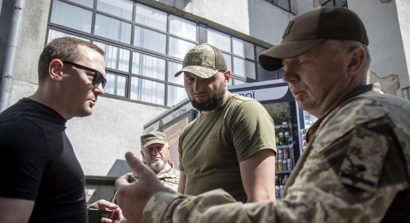 Újabb áldozatokat követelnek az emberrablók Ukrajnában, megrázó felvételen a jelenet (videó)